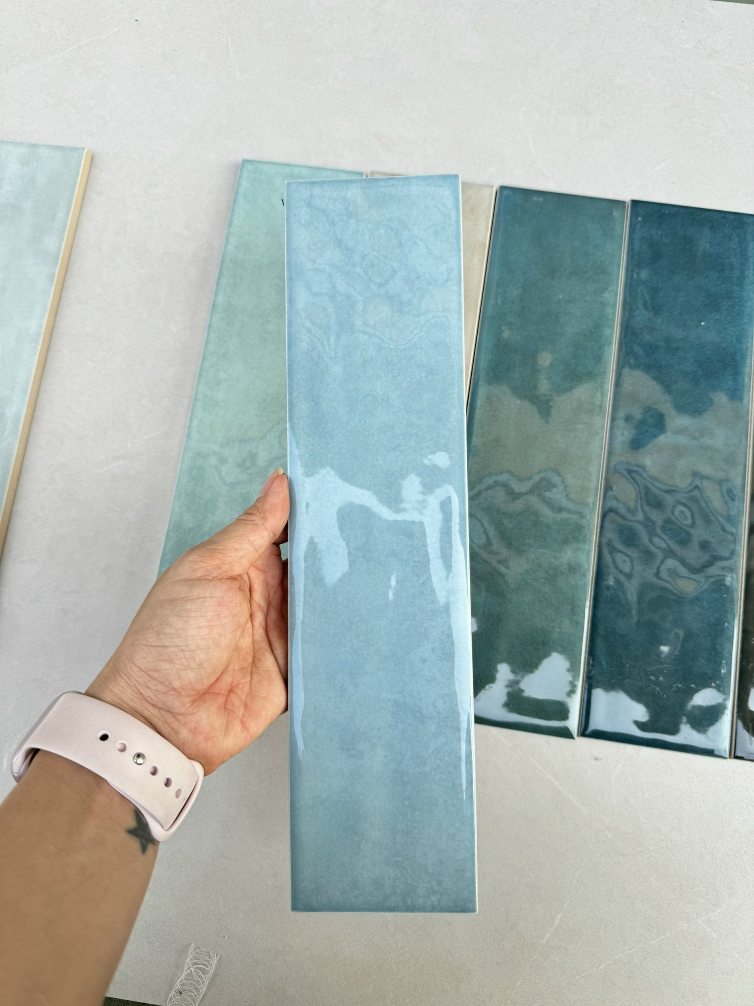 Gạch thẻ gợn sóng màu xanh SGT_7532P2