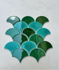 Gạch mosaic vảy cá men rạn 1 lớp màu xanh lá phối 3 màu F217